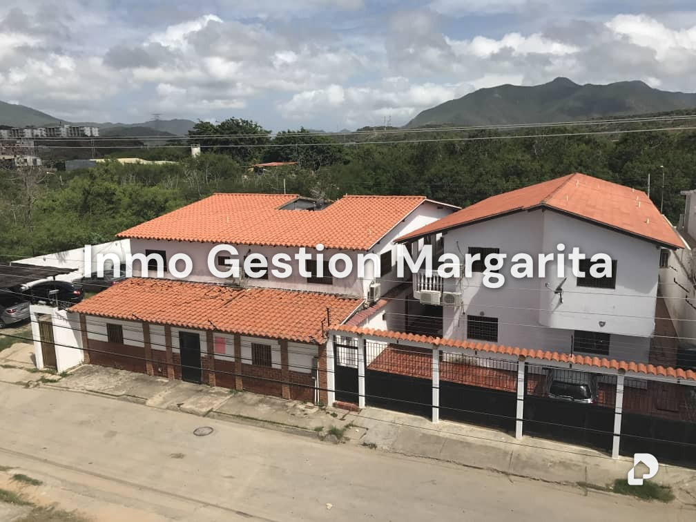 Edificio en San Lorenzo, Porlamar – 1
