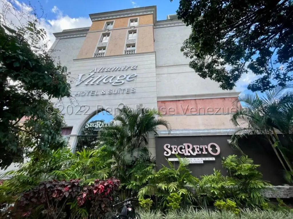Local comercial en Altamira, Caracas - 1