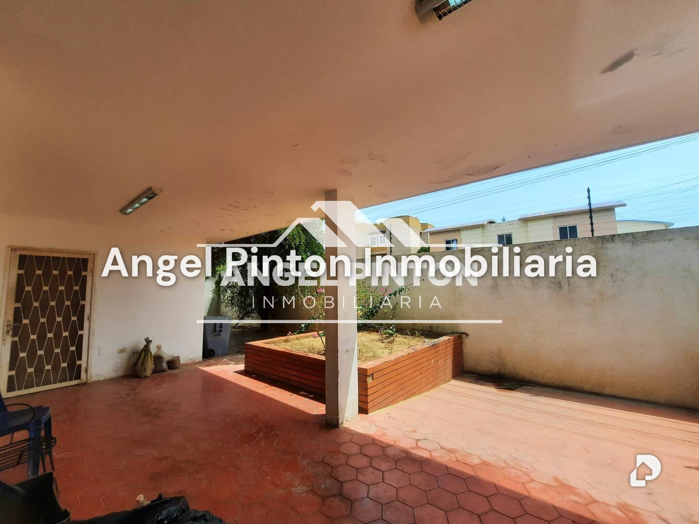 Local comercial en Monte Bello, Maracaibo – 26