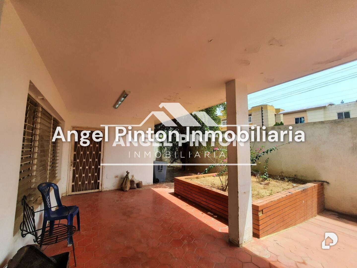 Local comercial en Monte Bello, Maracaibo – 27