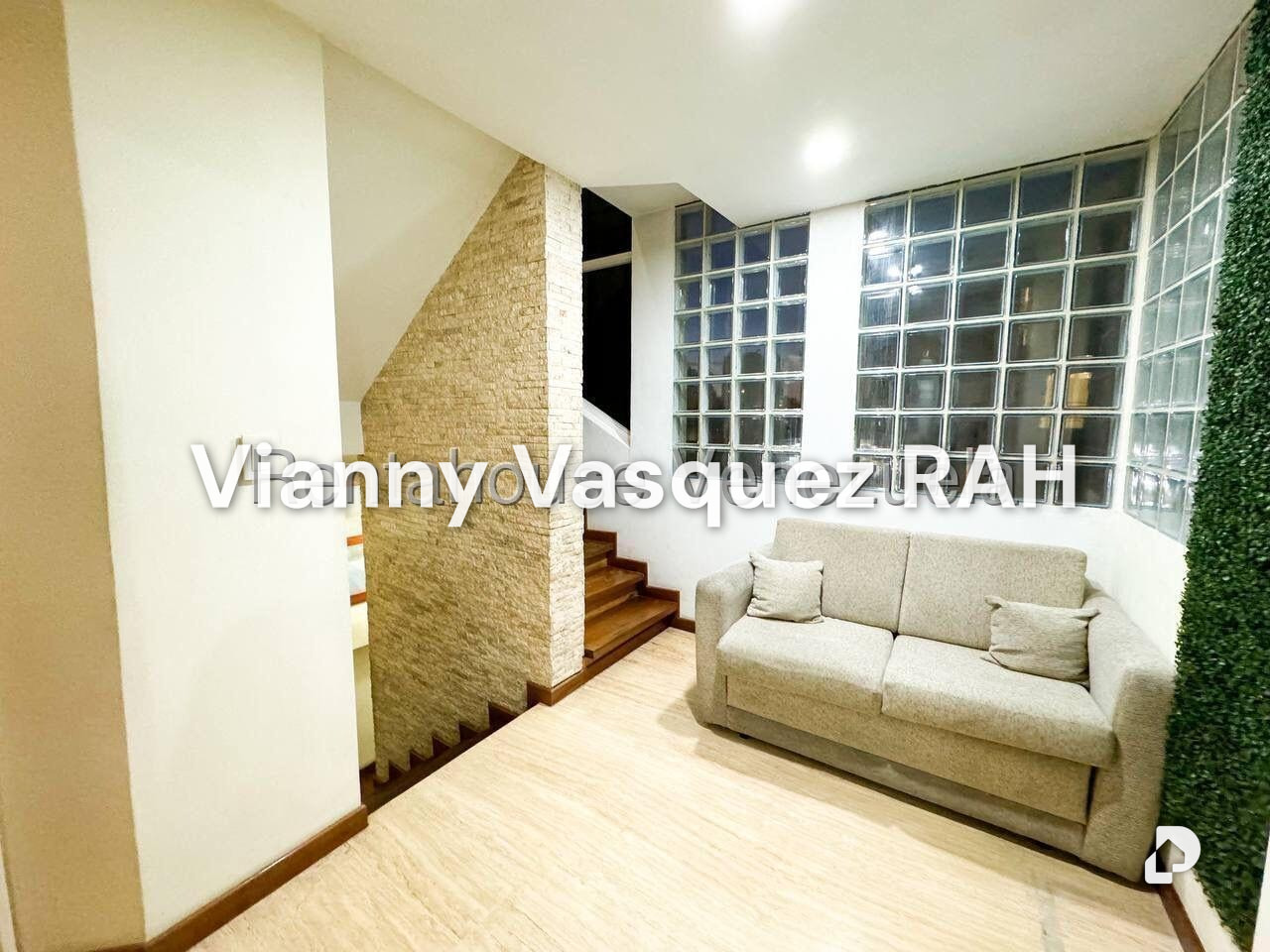 Penthouse en Campo Alegre, Caracas – 11