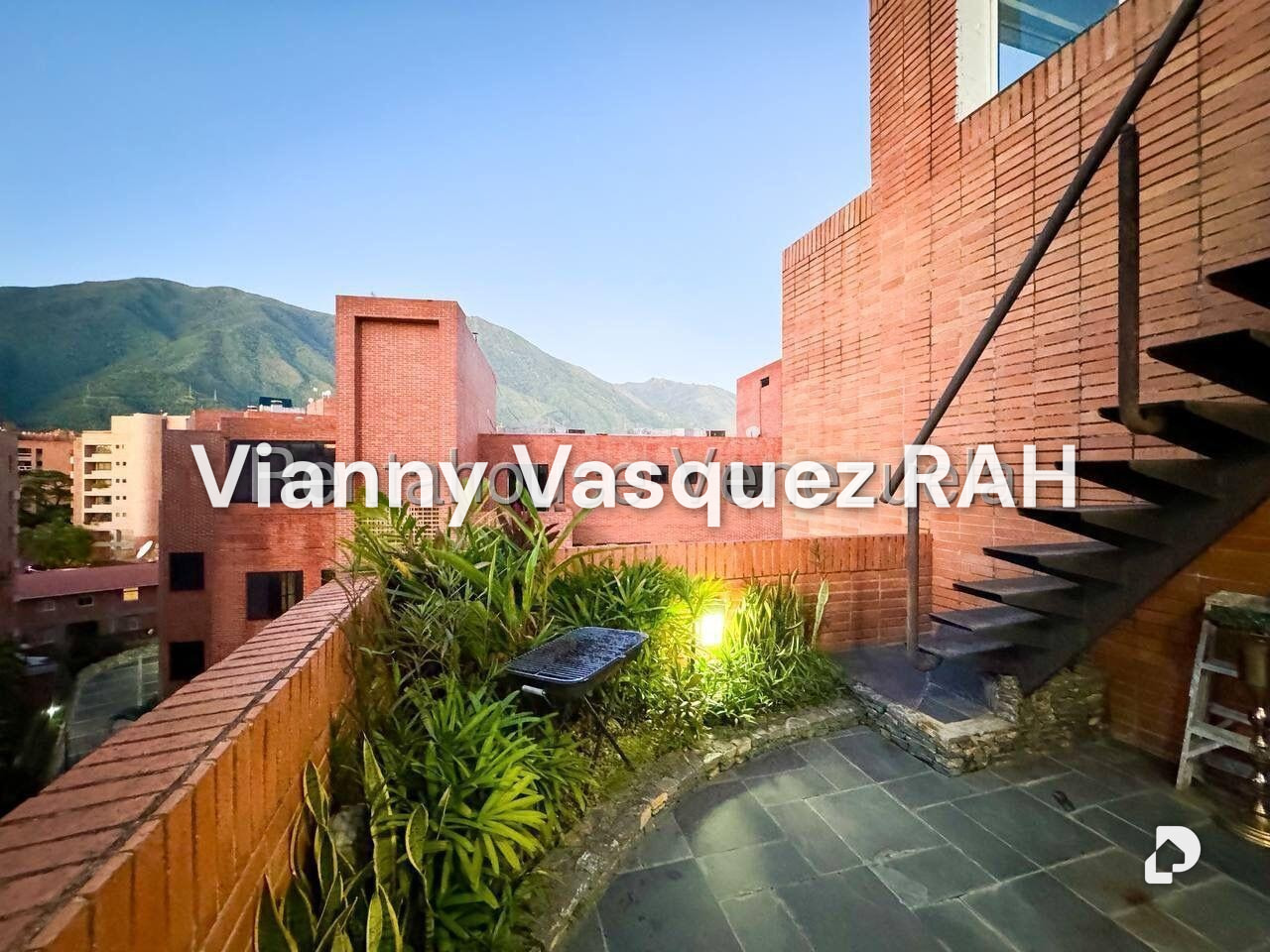 Penthouse en Campo Alegre, Caracas – 19
