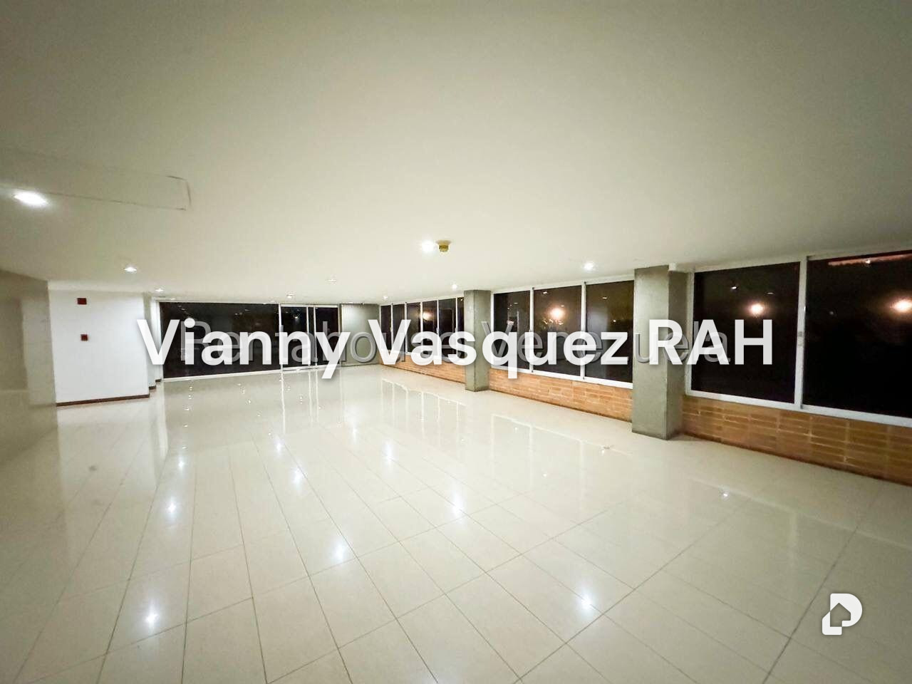 Penthouse en Campo Alegre, Caracas – 21