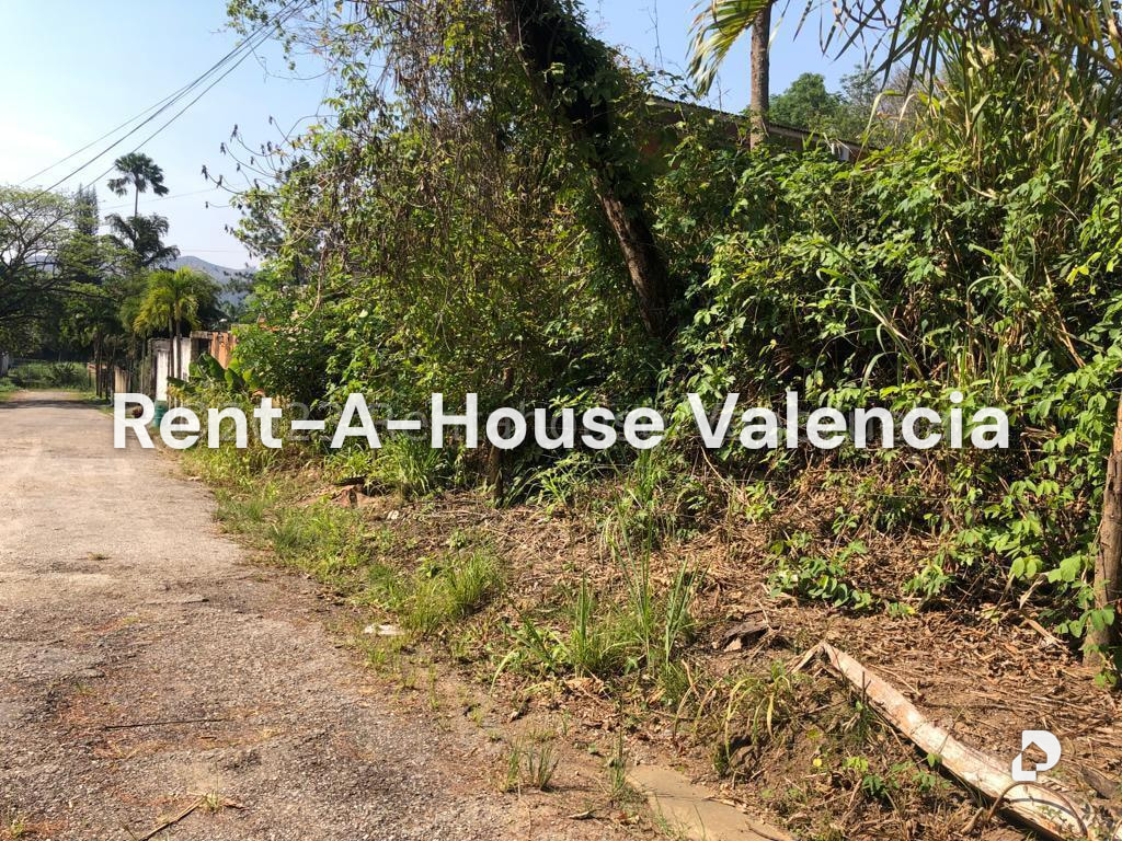 Terreno en Colinas de Guataparo, Valencia – 26