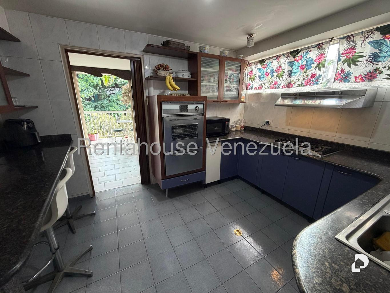 Apartamento en Chuao, Caracas – 12