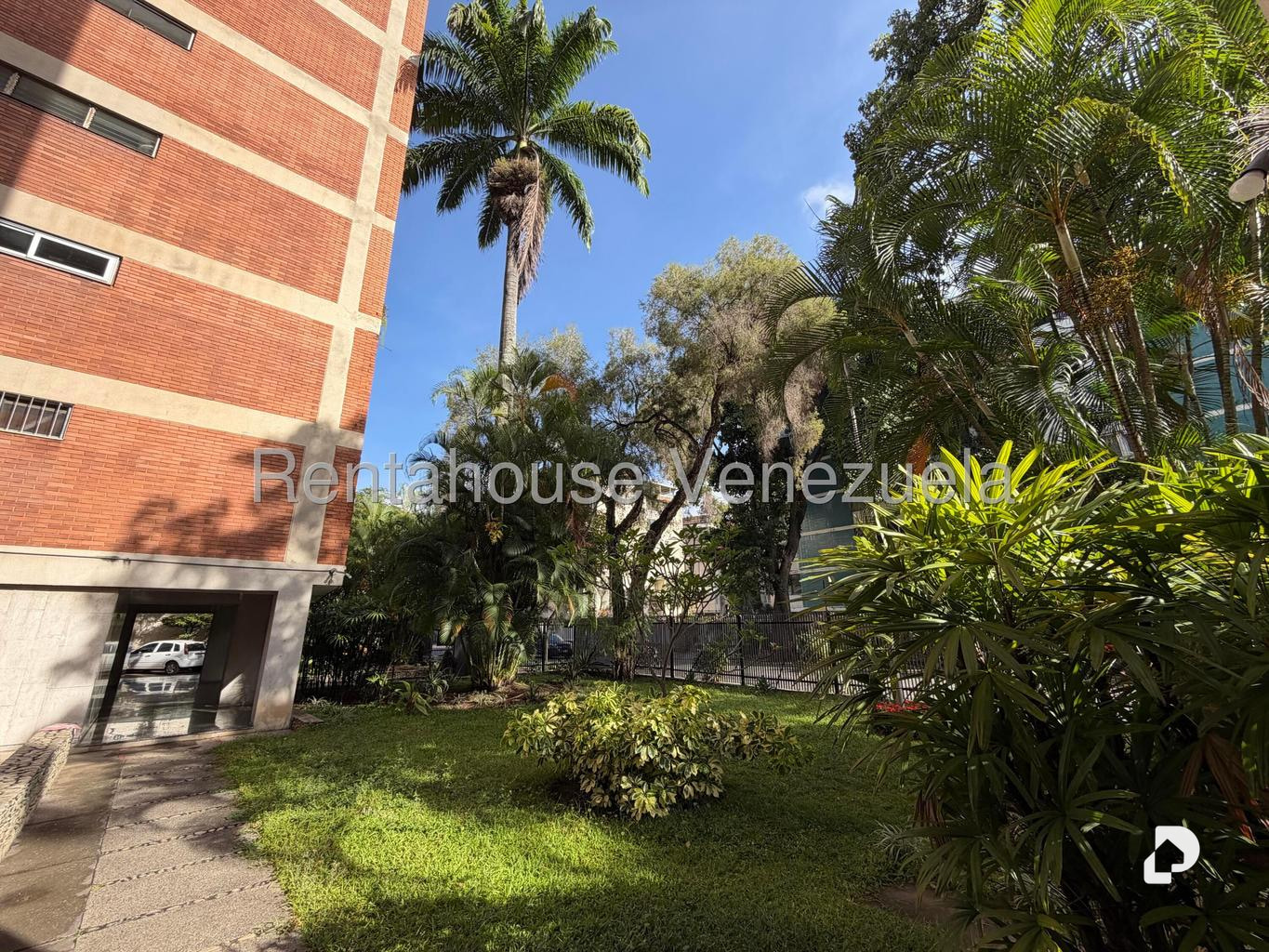 Apartamento en Chuao, Caracas – 30