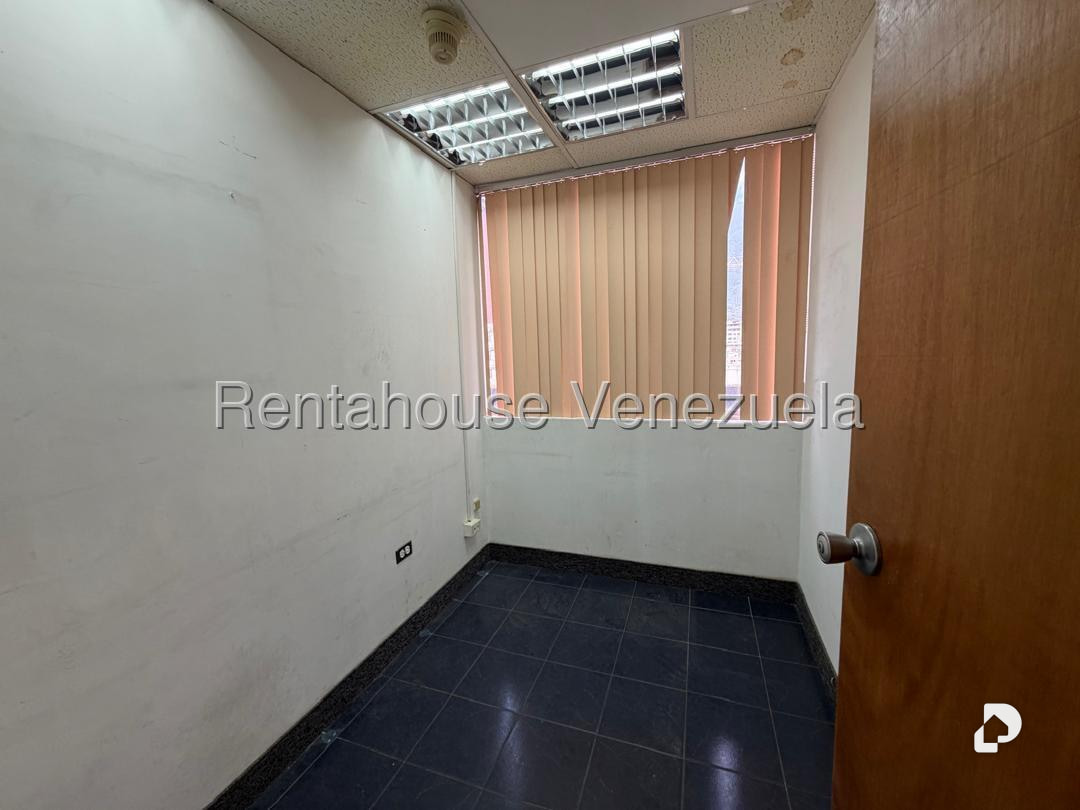 Oficina en El Rosal, Caracas – 7