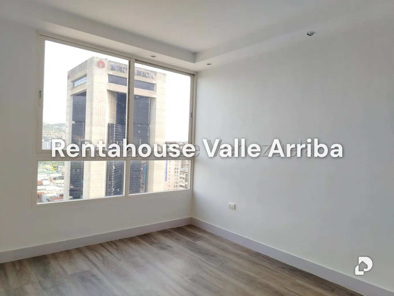 Local comercial en Altamira, Caracas – 11