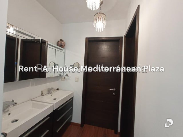 Apartamento en Parroquia Urbana San José, Valencia – 4