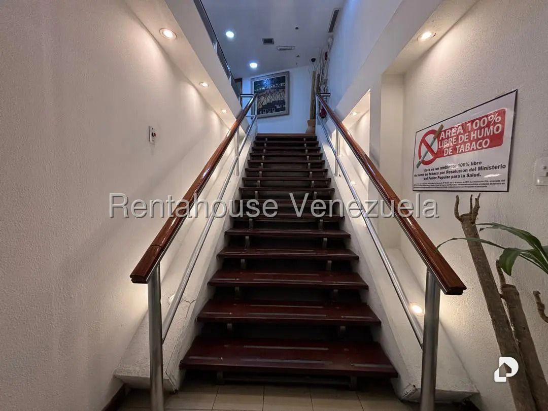 Oficina en Chuao, Caracas – 3