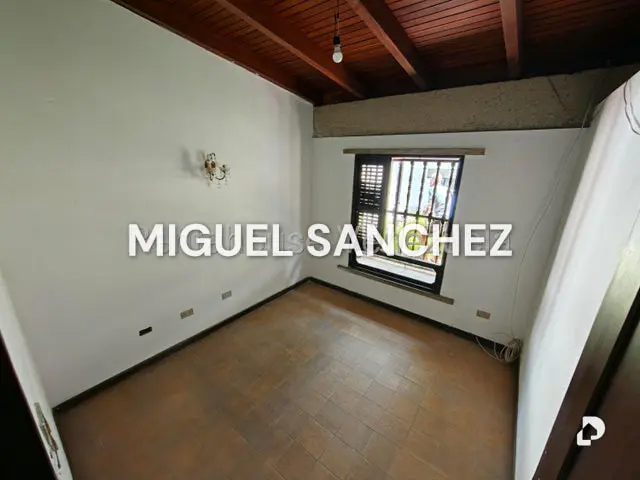 Casa en Macaracuay, Caracas – 10
