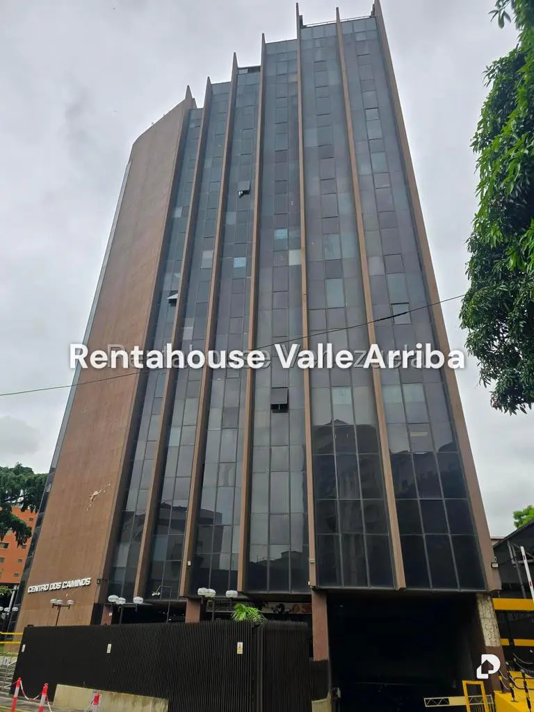 Oficina en Los Dos Caminos, Caracas – 1