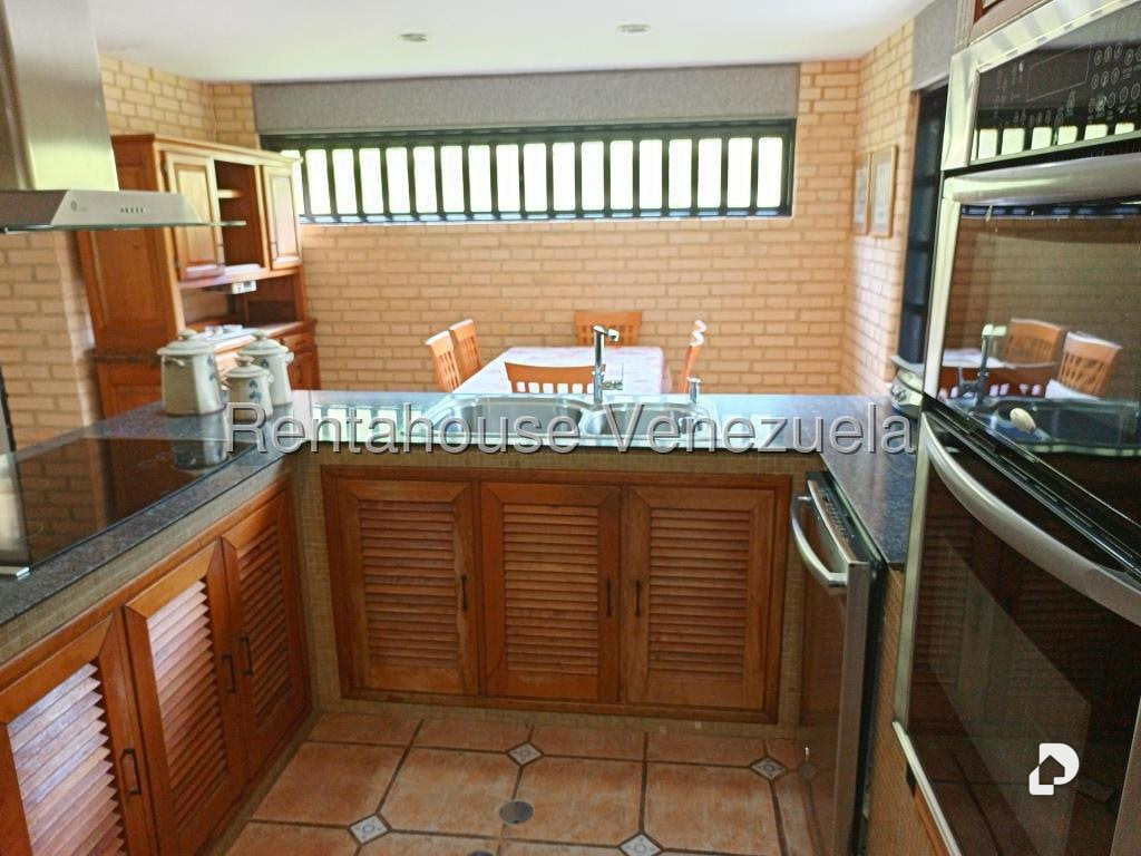 Casa en Oripoto, Caracas – 13