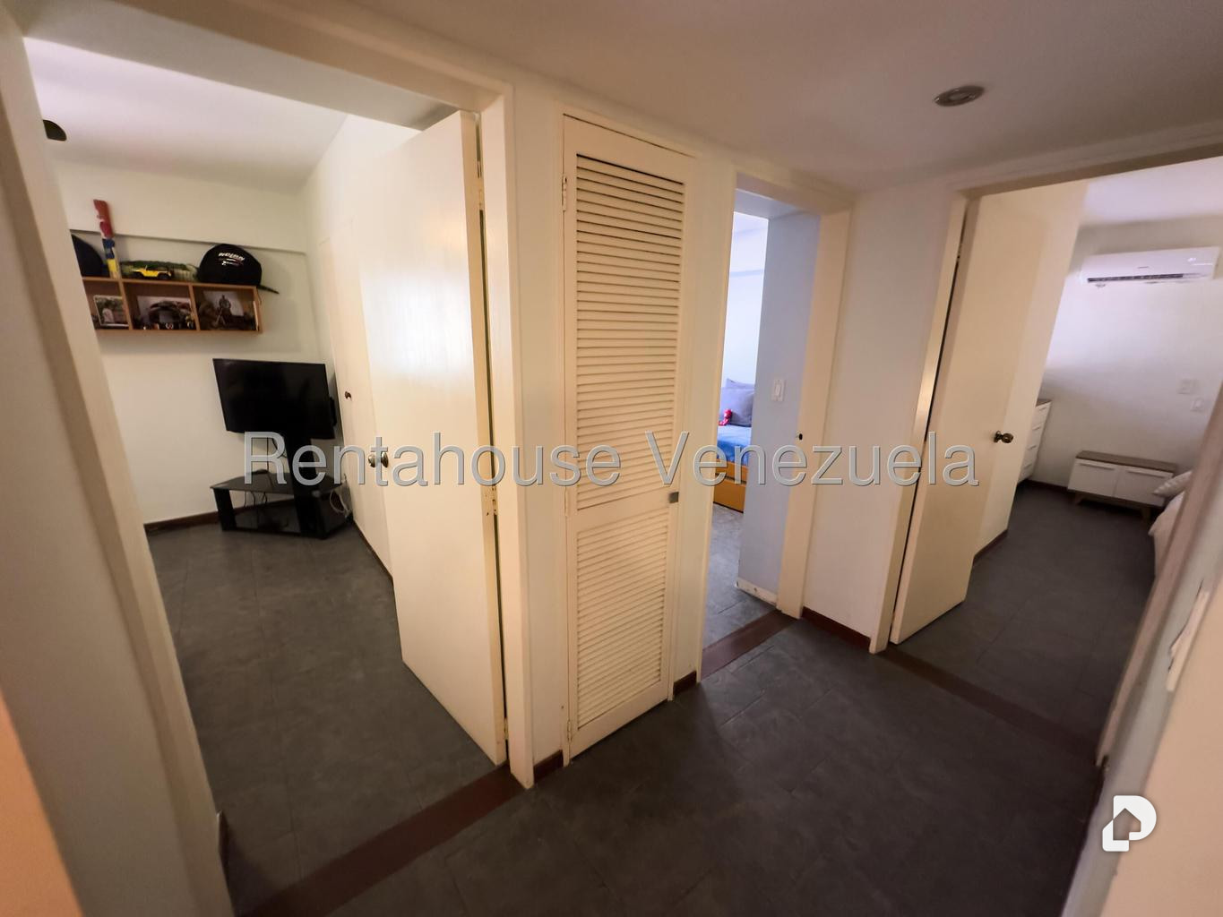 Apartamento en Los Naranjos (del Cafetal), Caracas – 24