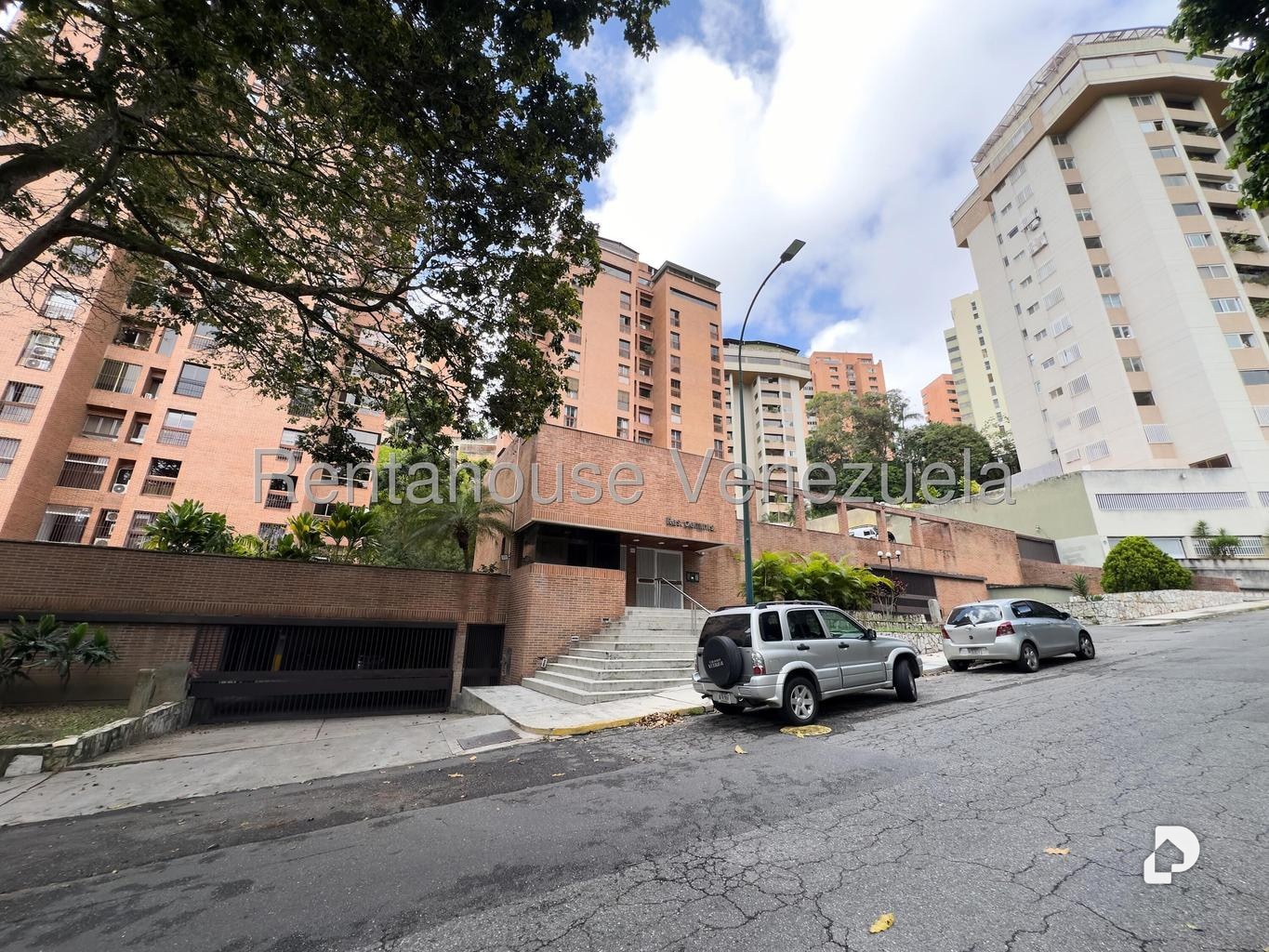 Apartamento en Los Naranjos (del Cafetal), Caracas – 1