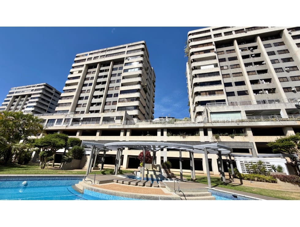 Apartamento en Las Esmeraldas, Caracas - 1