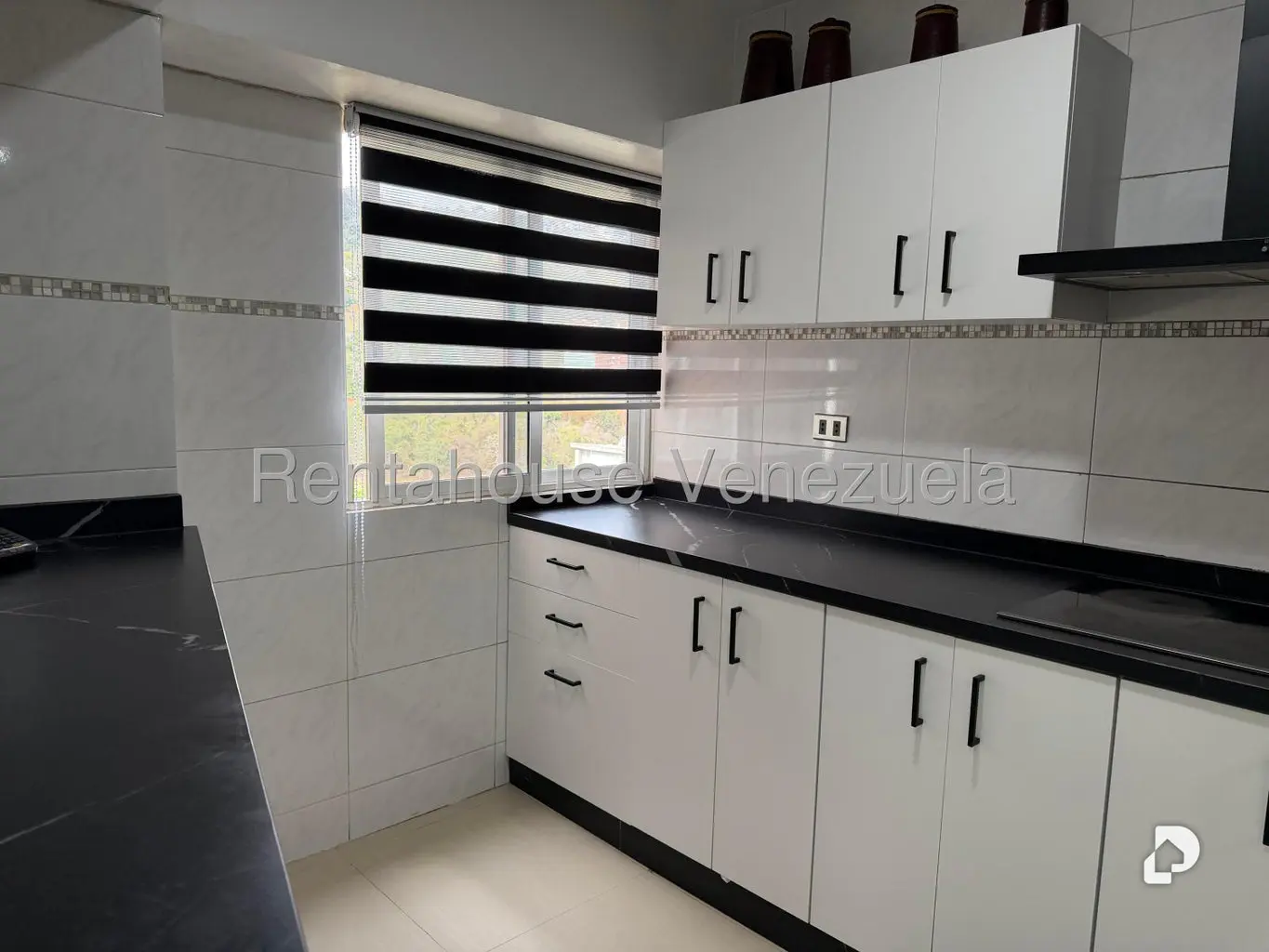 Apartamento en Solar del Hatillo, Caracas – 10