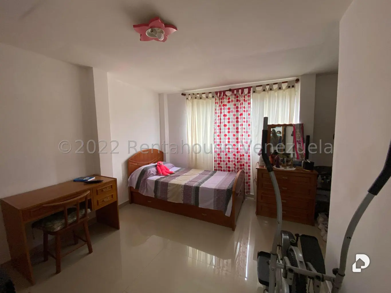 Apartamento en Solar del Hatillo, Caracas – 17