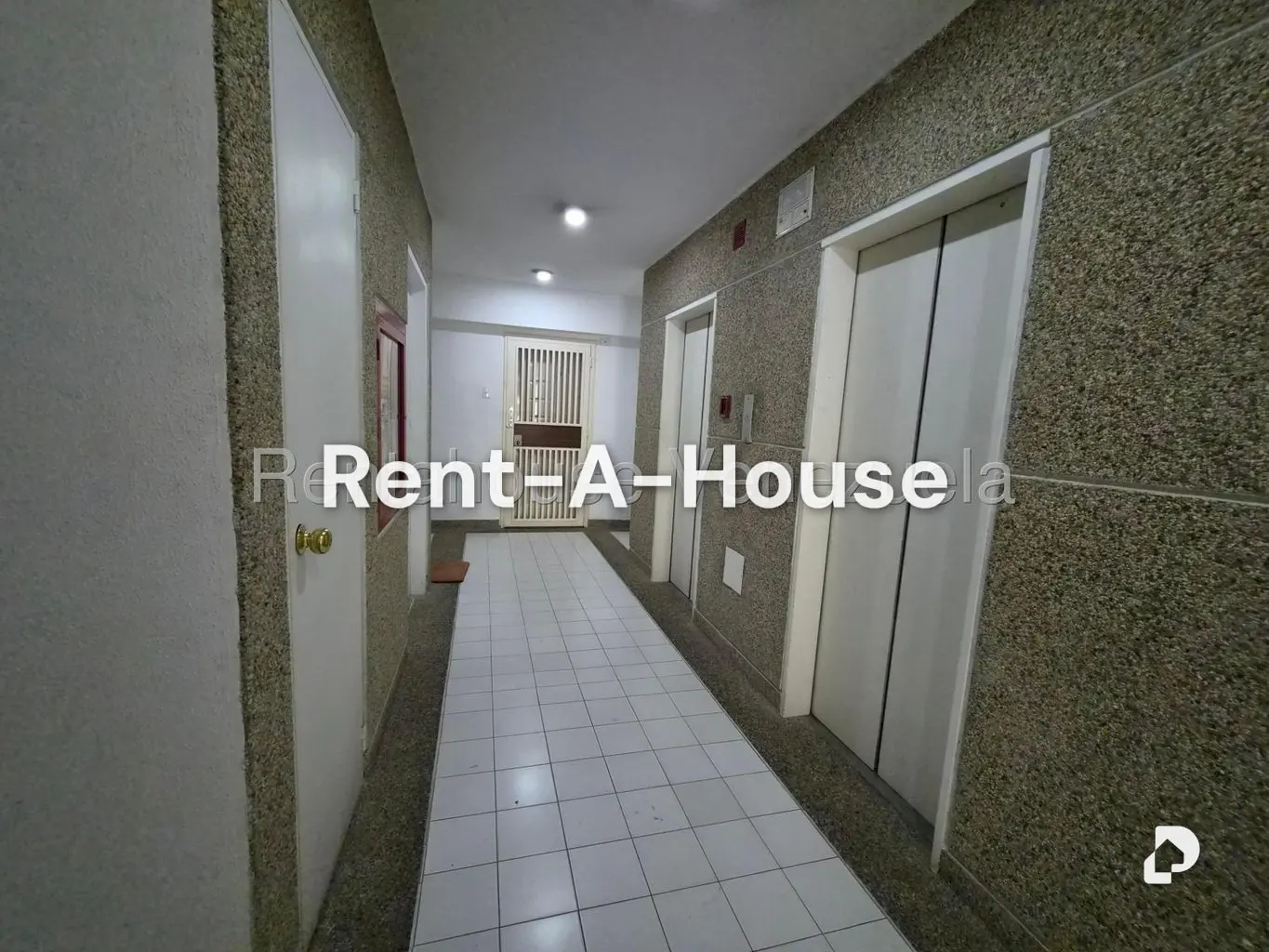 Apartamento en Los Naranjos (del Cafetal), Caracas – 9
