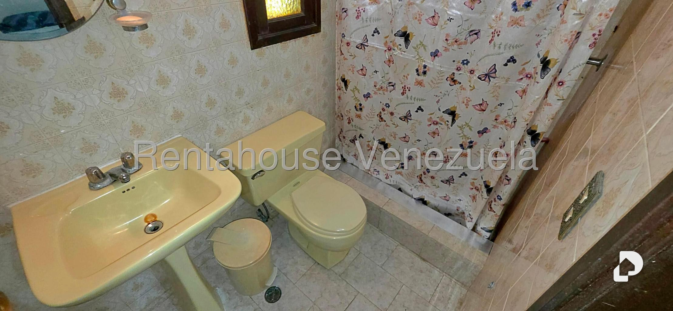 Casa en La Lagunita Country Club, Caracas – 16