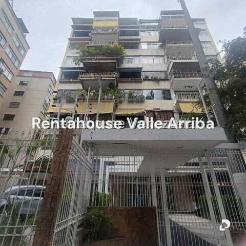Apartamento en Los Palos Grandes, Caracas – 1