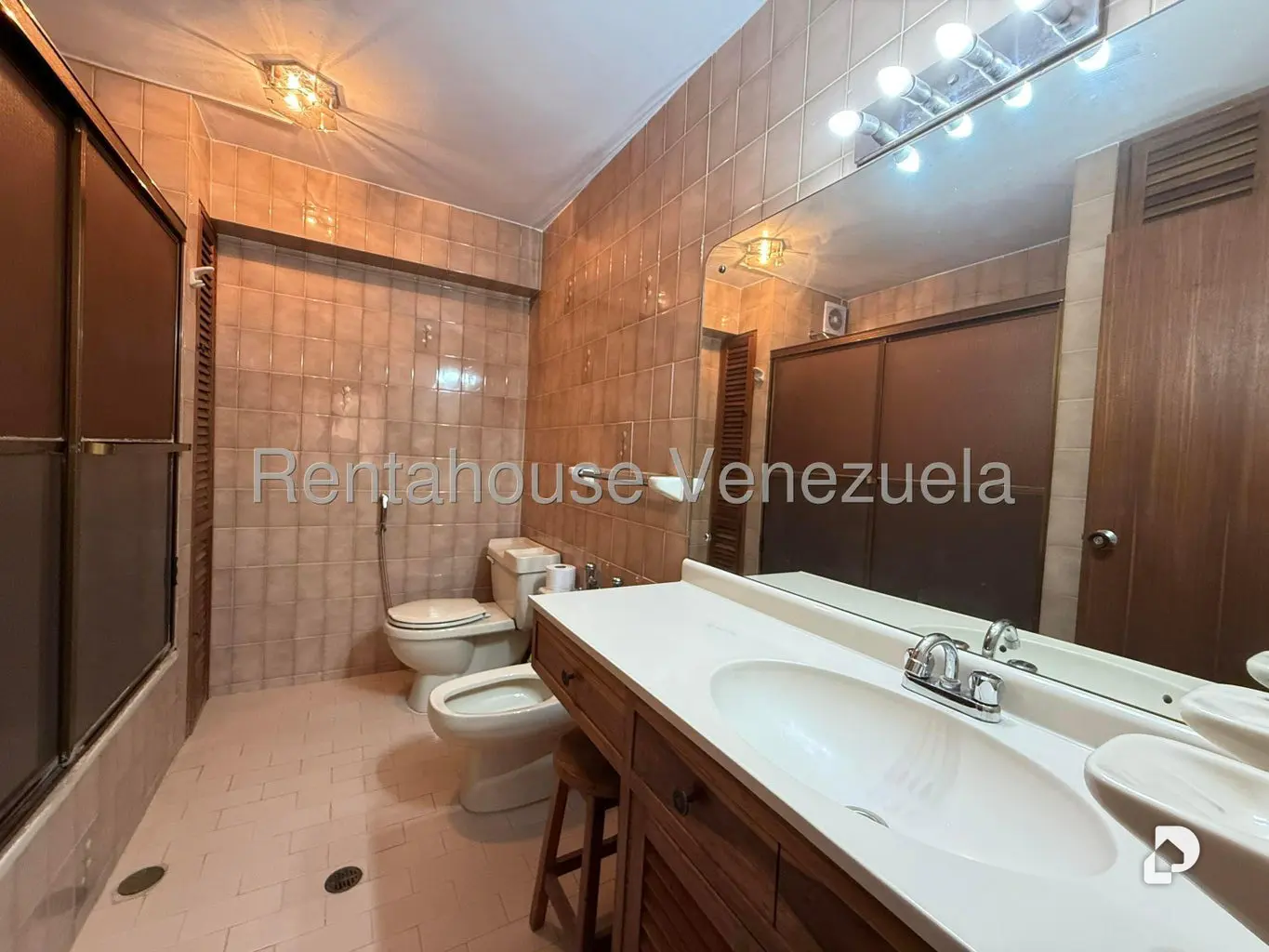 Apartamento en La Carlota, Caracas – 18