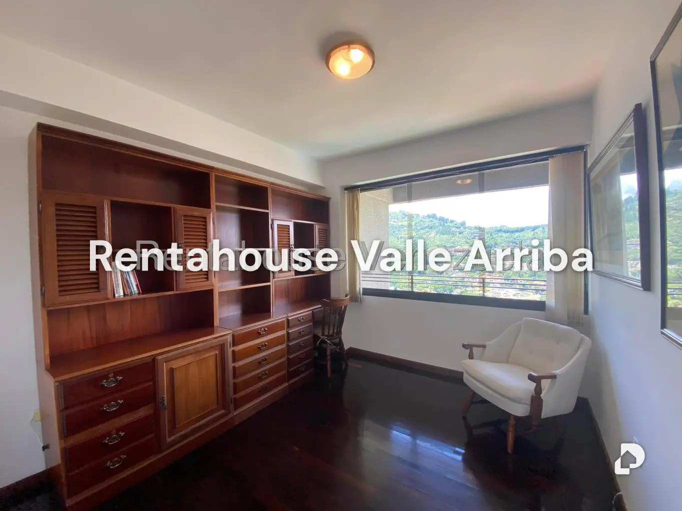 Apartamento en Las Esmeraldas, Caracas – 21