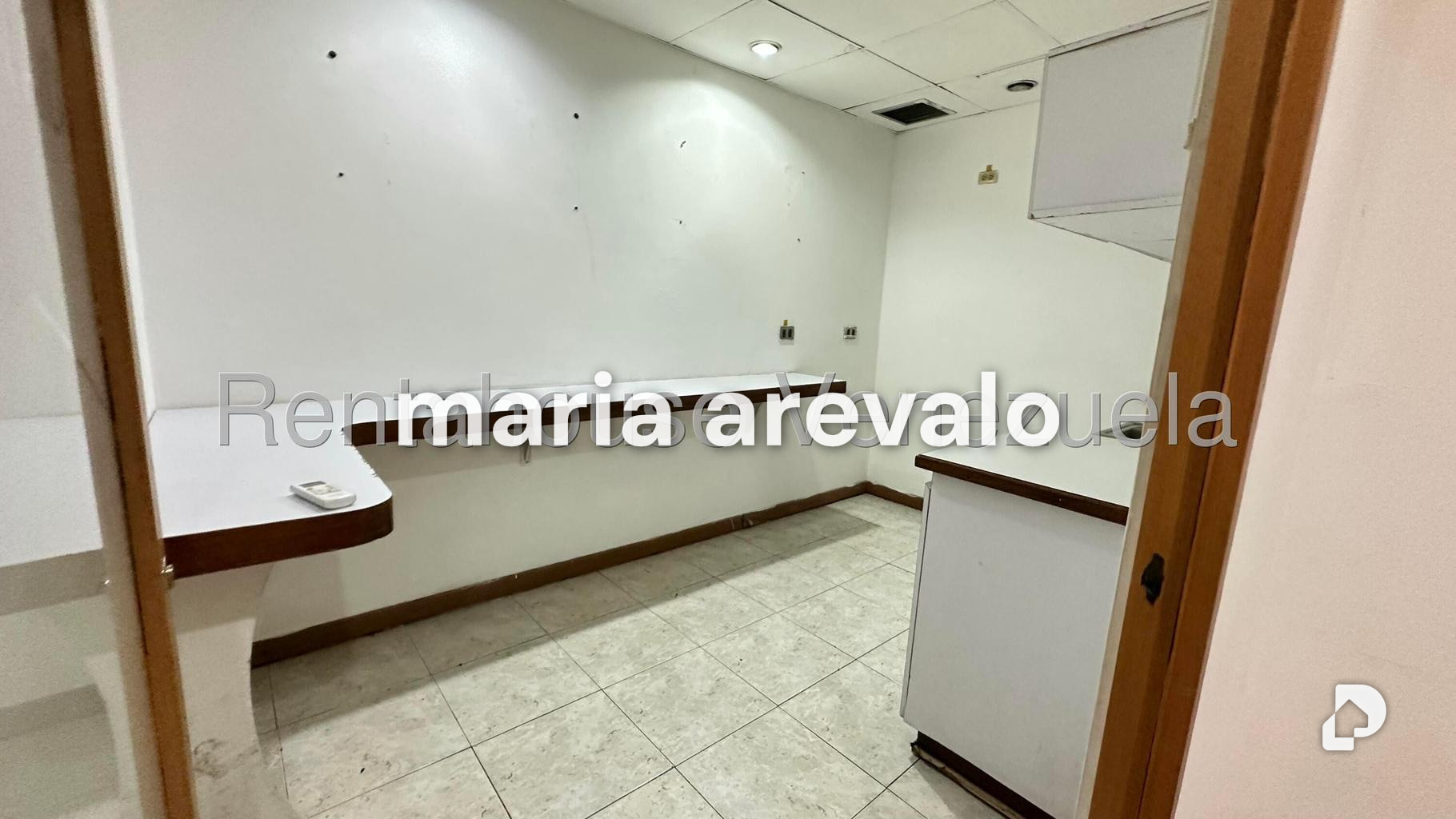 Oficina en Sabana Grande, Caracas – 10