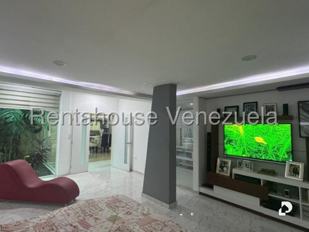 Casa en Av. Aragua Urb. La Fontana, Maracay – 8