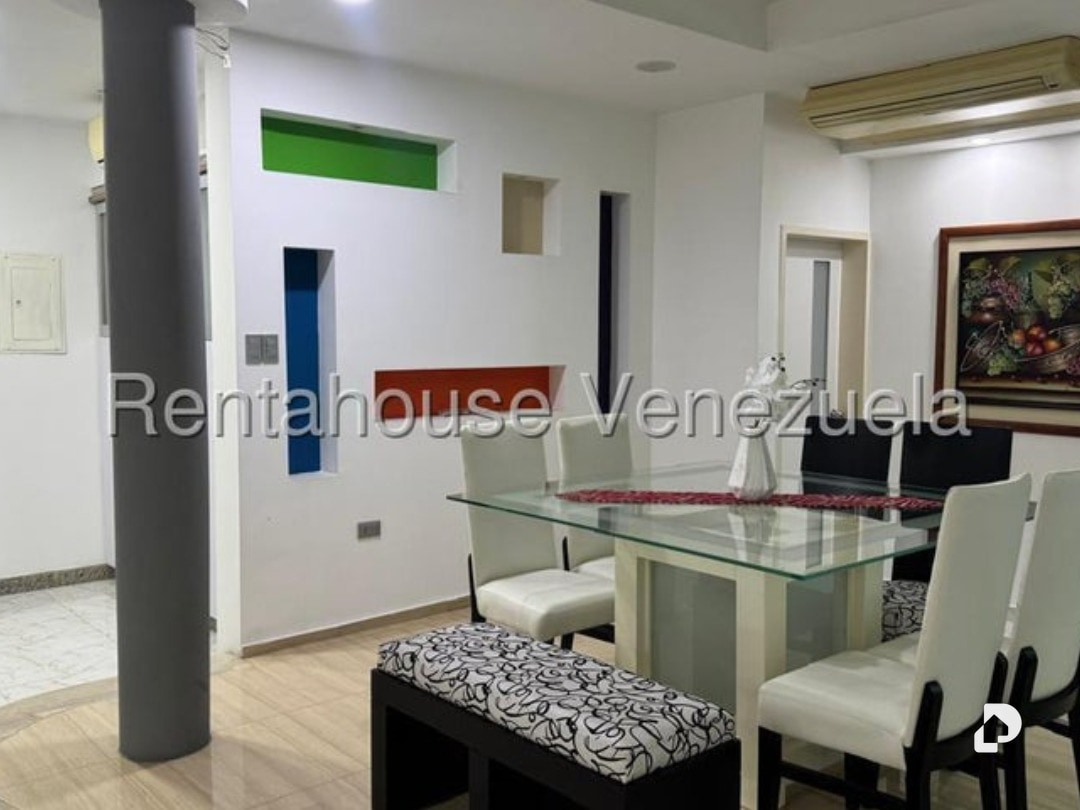 Casa en Av. Aragua Urb. La Fontana, Maracay – 13