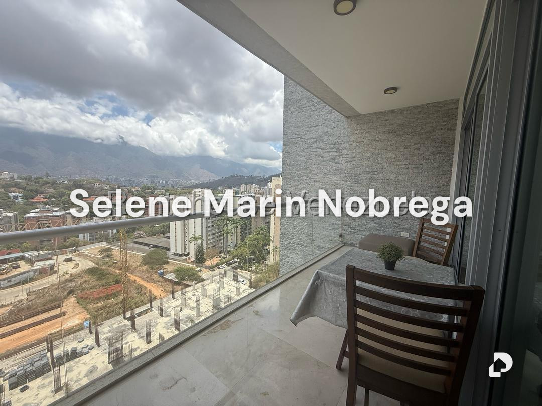 Apartamento en Santa Fe Sur, Caracas – 11