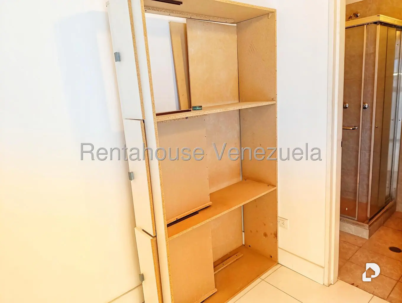 Apartamento en Lomas de Las Mercedes, Caracas – 26
