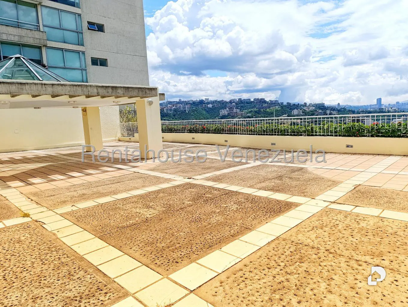 Apartamento en Lomas de Las Mercedes, Caracas – 40