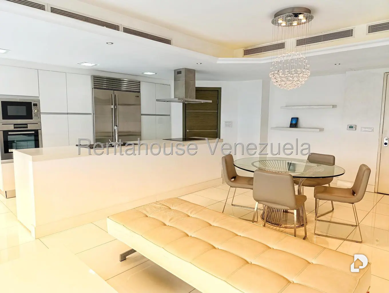 Apartamento en Lomas de Las Mercedes, Caracas – 6