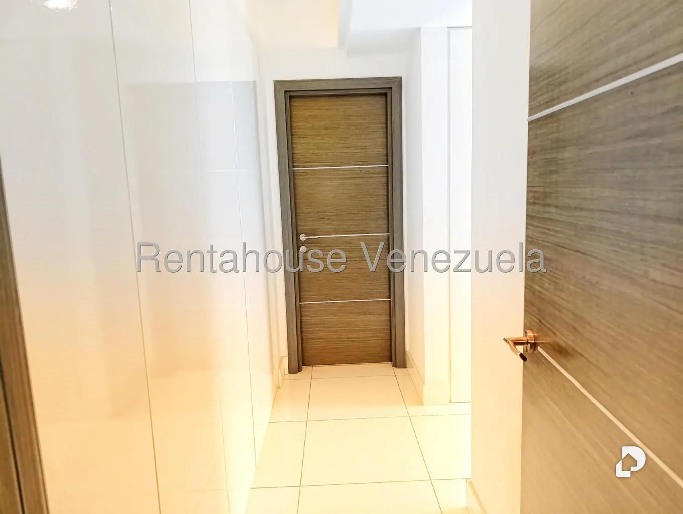 Apartamento en Lomas de Las Mercedes, Caracas – 17