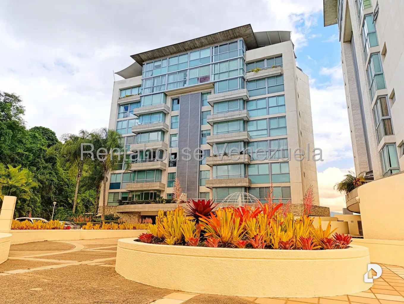 Apartamento en Lomas de Las Mercedes, Caracas – 1