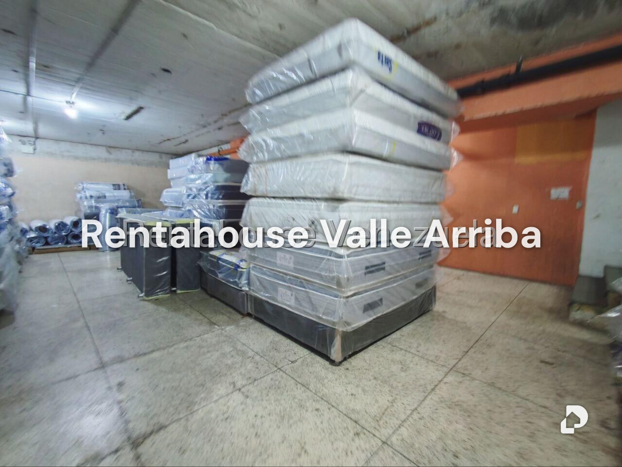 Local comercial en Boleíta Norte, Caracas – 25