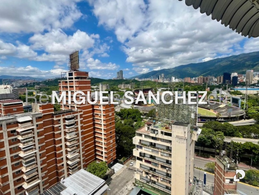 Apartamento en Colinas de Bello Monte, Caracas – 2