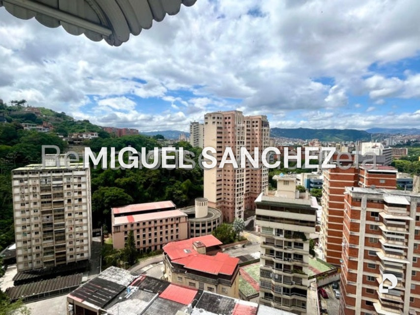 Apartamento en Colinas de Bello Monte, Caracas – 3