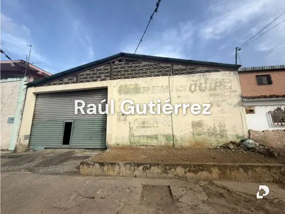 Galpón en Sector Ruiz Pineda, Barquisimeto – 12