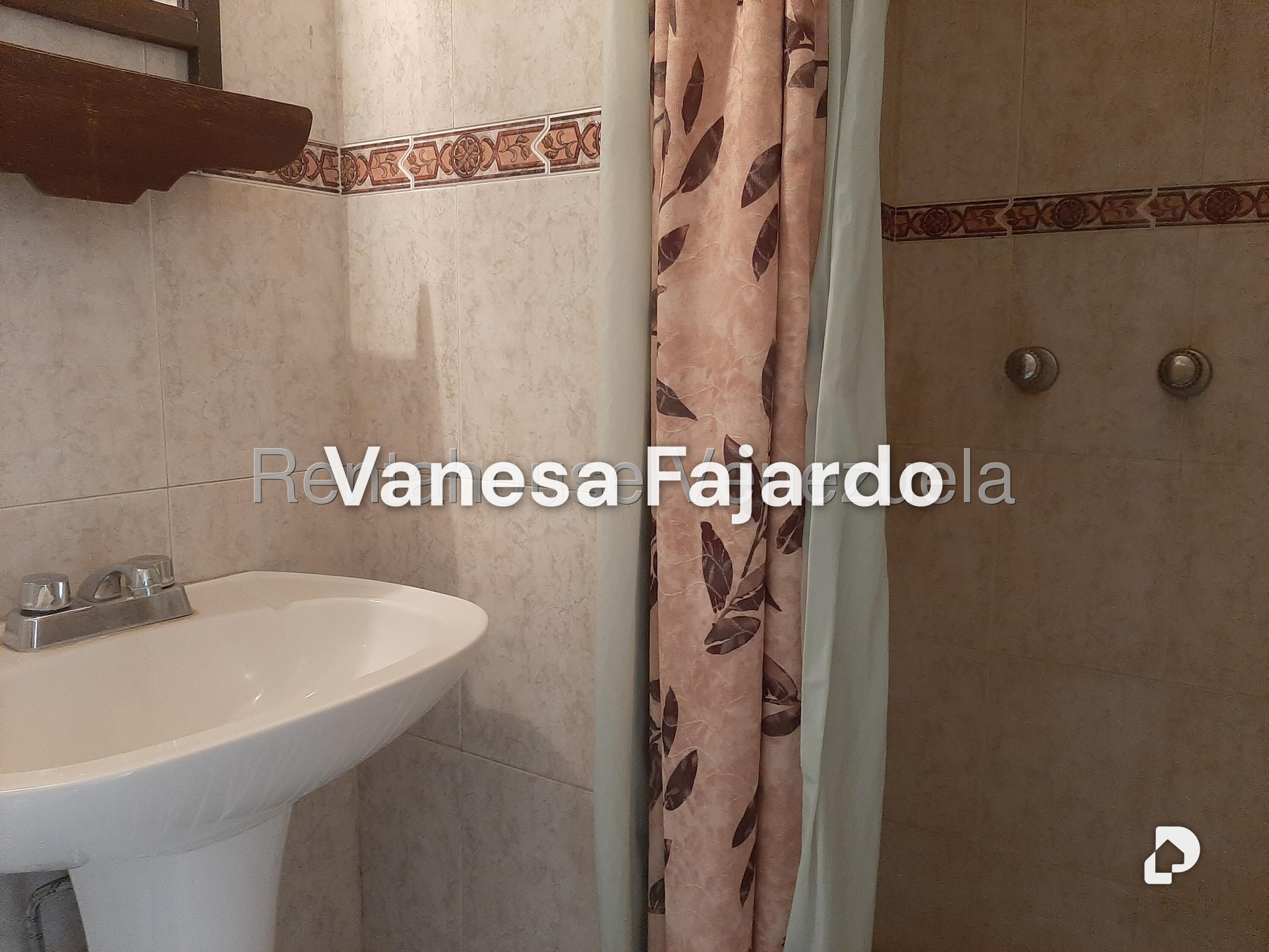 Apartamento en La Alameda, Caracas – 25