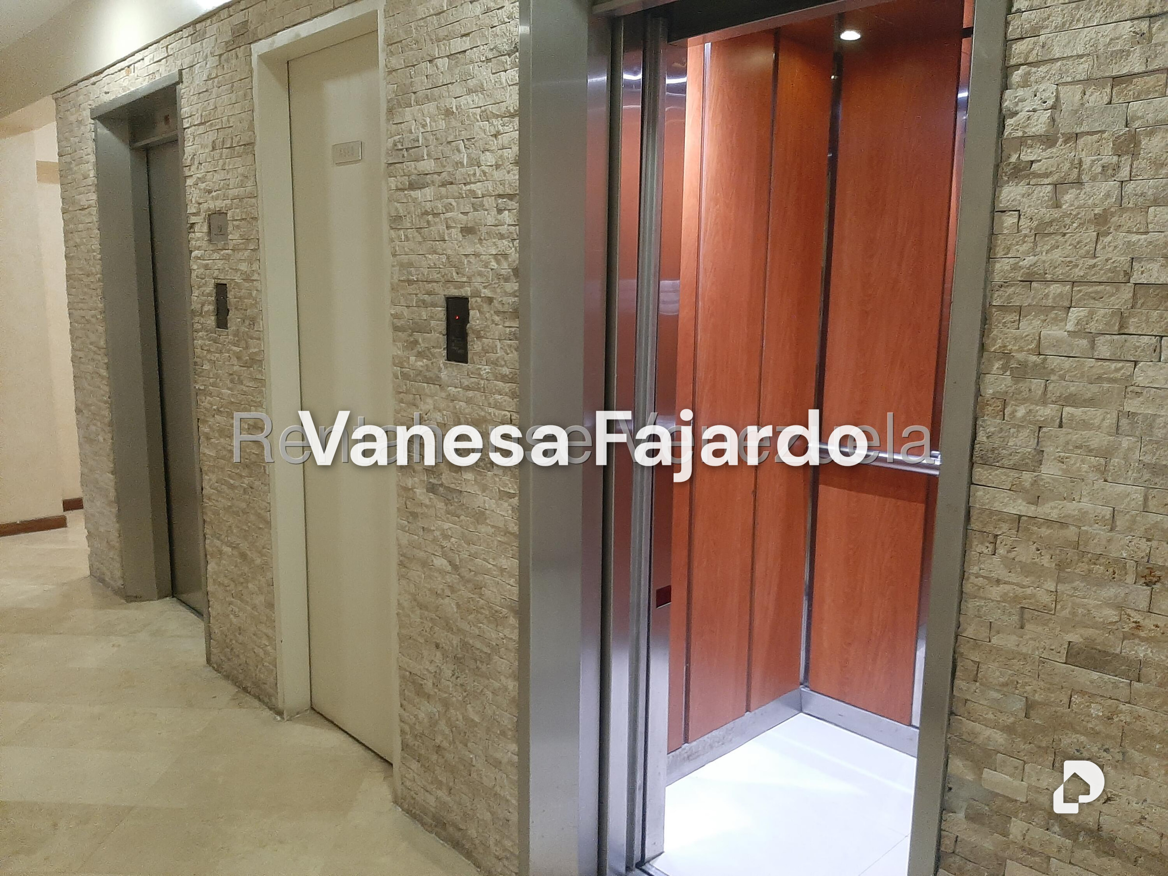 Apartamento en La Alameda, Caracas – 9