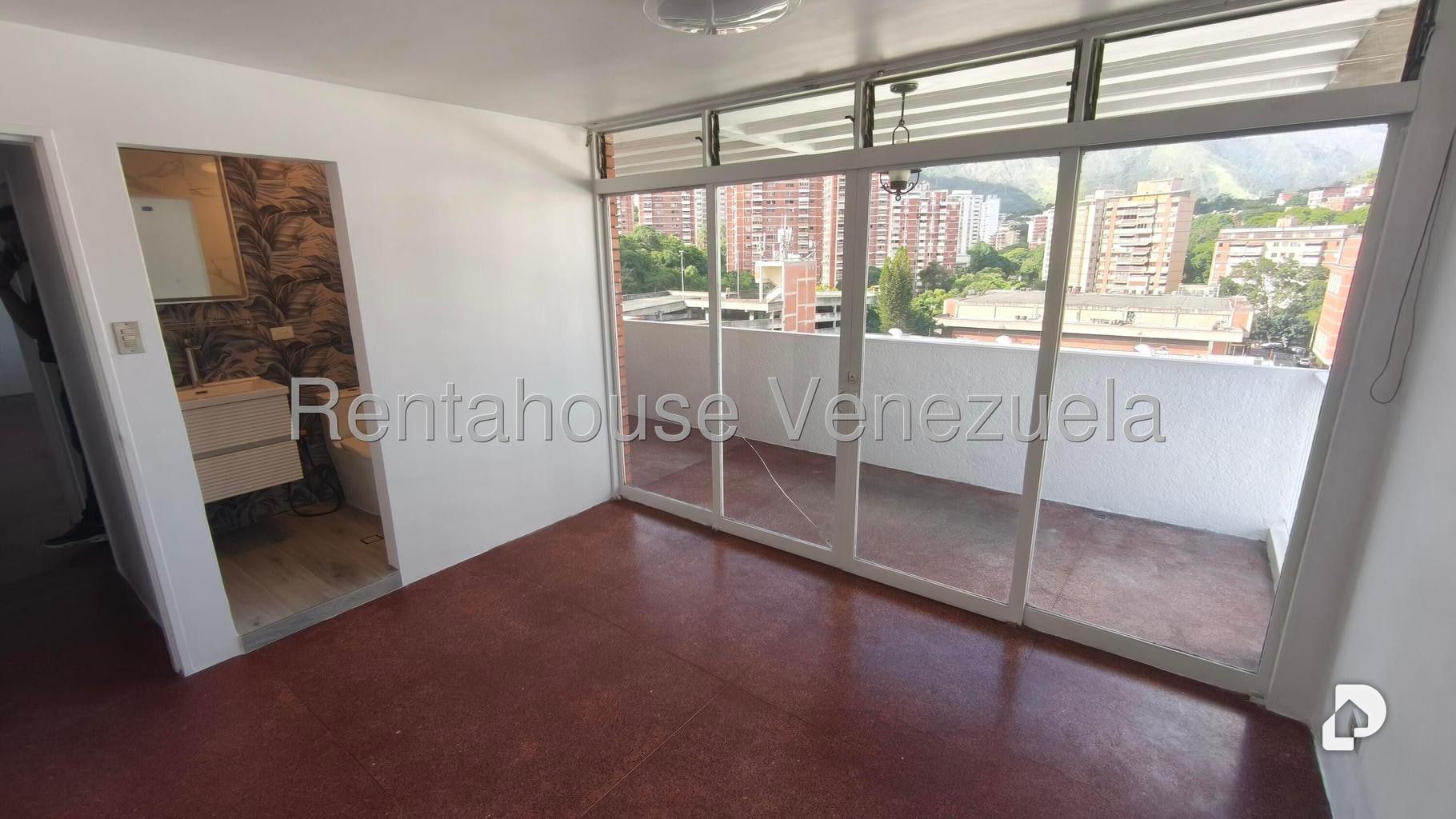 Apartamento en La California Norte, Caracas – 19
