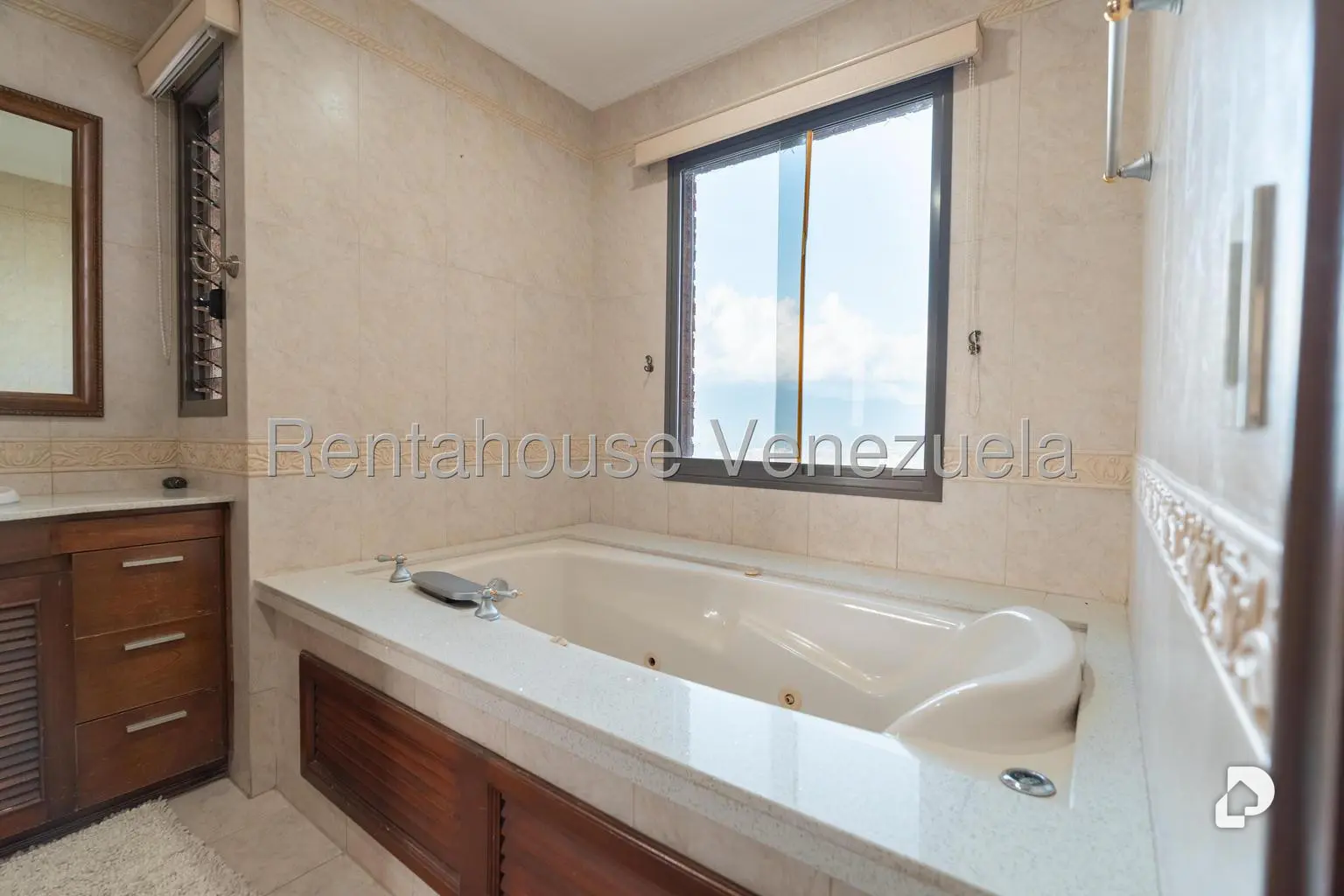 Apartamento en Los Naranjos (del Cafetal), Caracas – 26