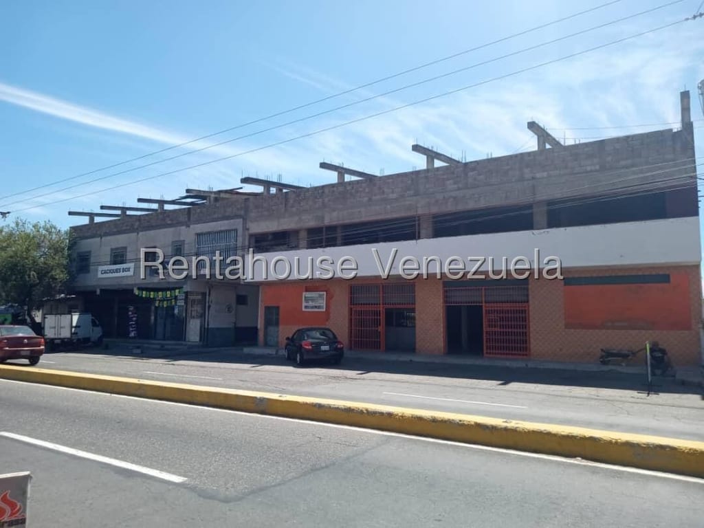 Edificio en San Joaquín - 1