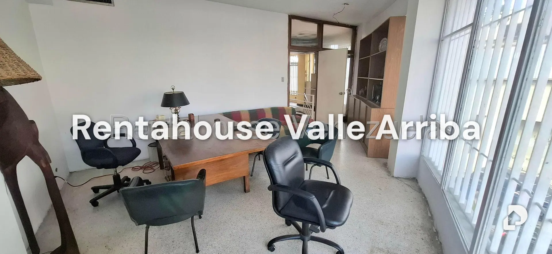 Local comercial en Quinta Crespo, Caracas – 24