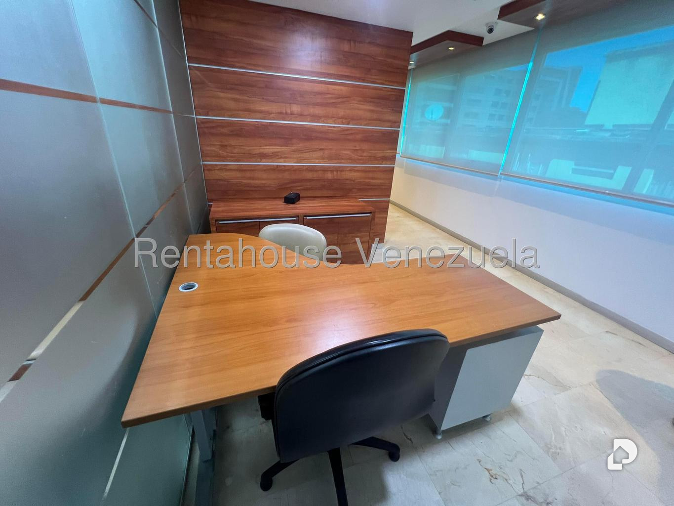 Oficina en Las Mercedes, Caracas – 10
