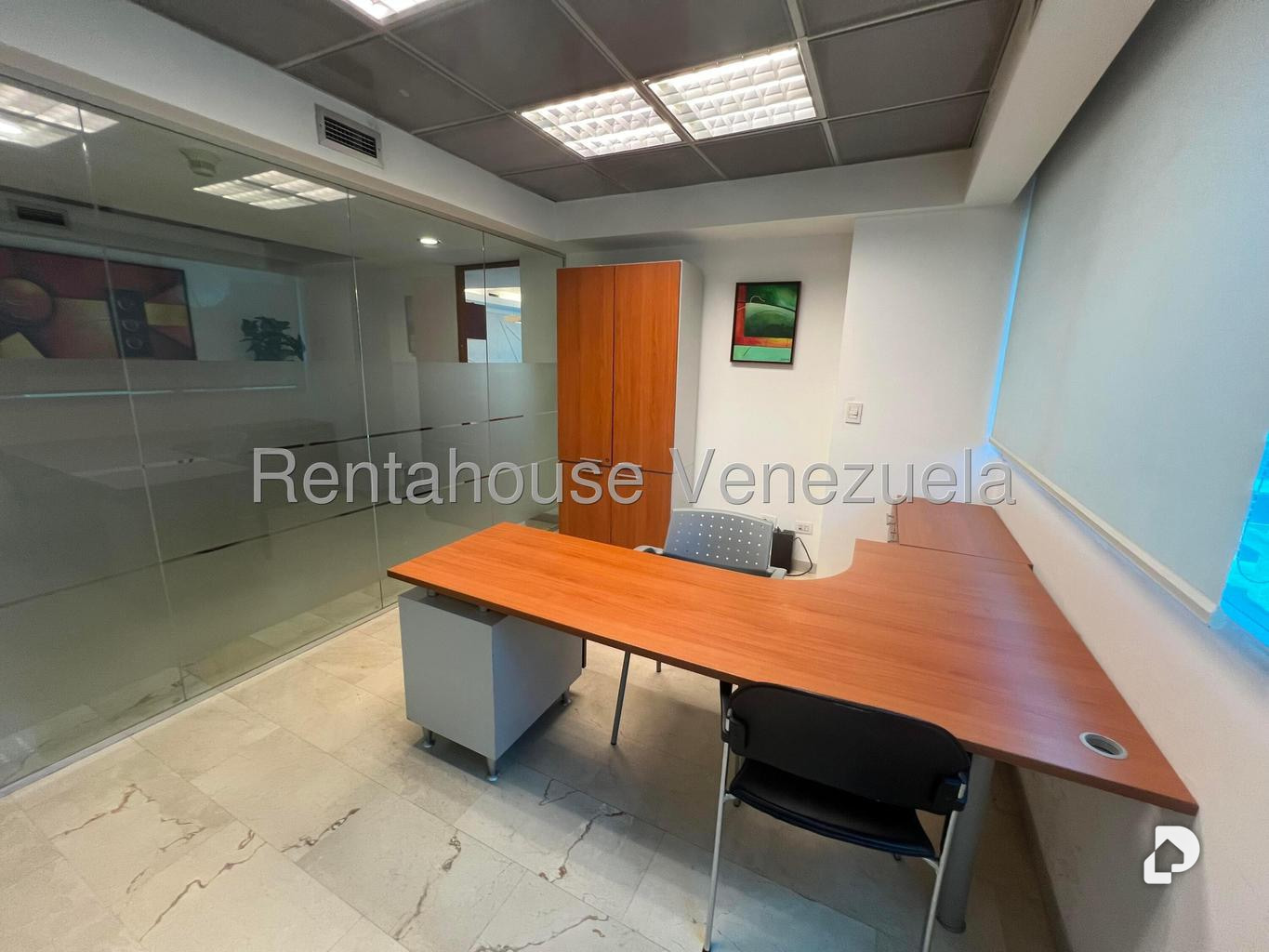 Oficina en Las Mercedes, Caracas – 25