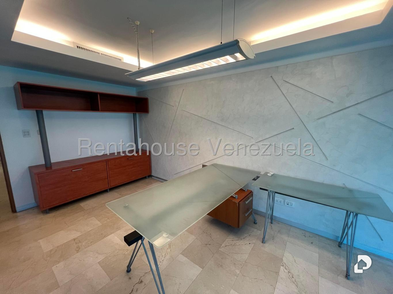 Oficina en Las Mercedes, Caracas – 7