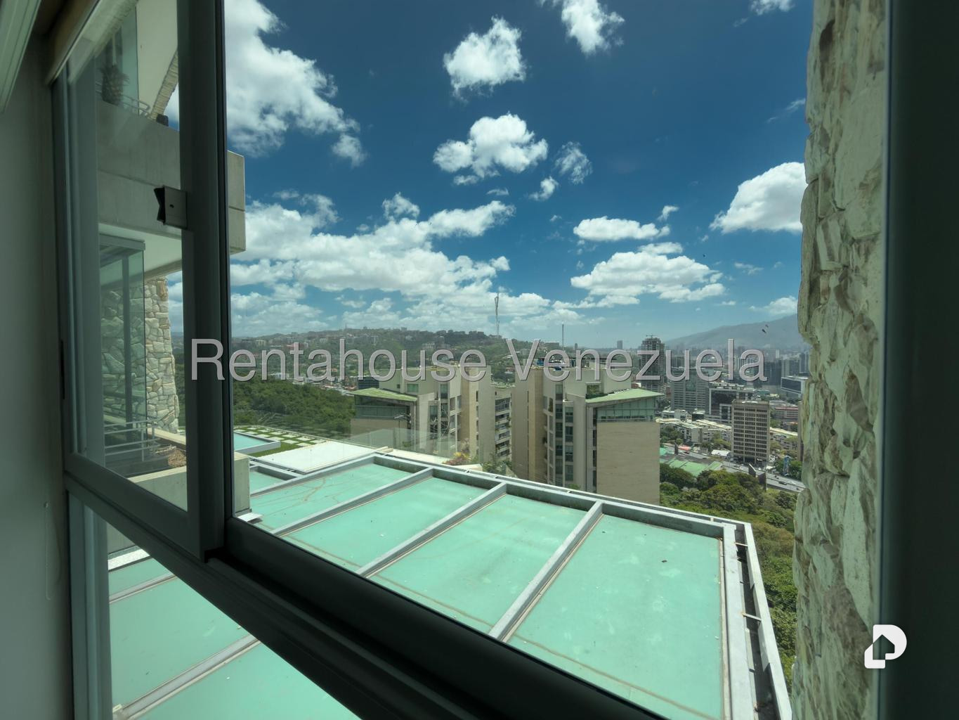 Apartamento en Lomas de Las Mercedes, Caracas – 13